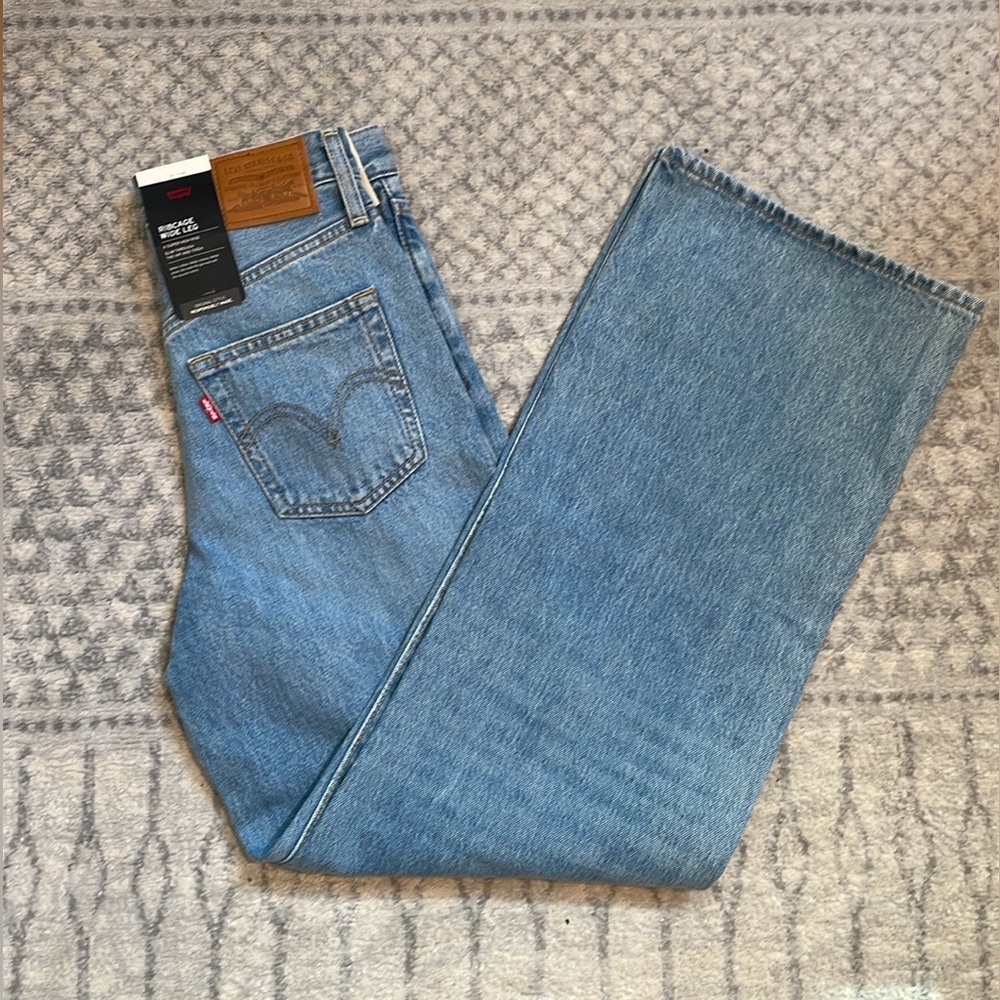 Levi’s ribcage wide leg jeans size 24 - Picture 3 of 17